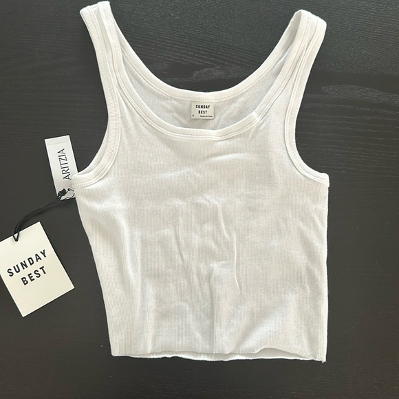 Aritzia Tops - Aritzia Sunday Best white tank top
